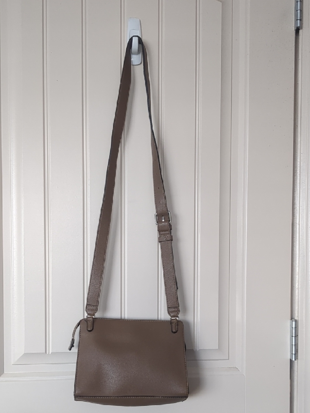 Guess Brown Leather-Look Crossbody Bag - Picture 3 of 12